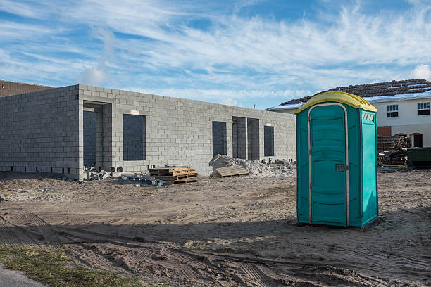 Porta potty delivery and setup in East Chicago, IN